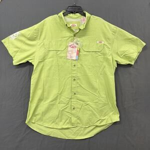 Berkley Fishing Shirt Mens XL Green Vented Short Sleeve Button Up Outdoor NWT